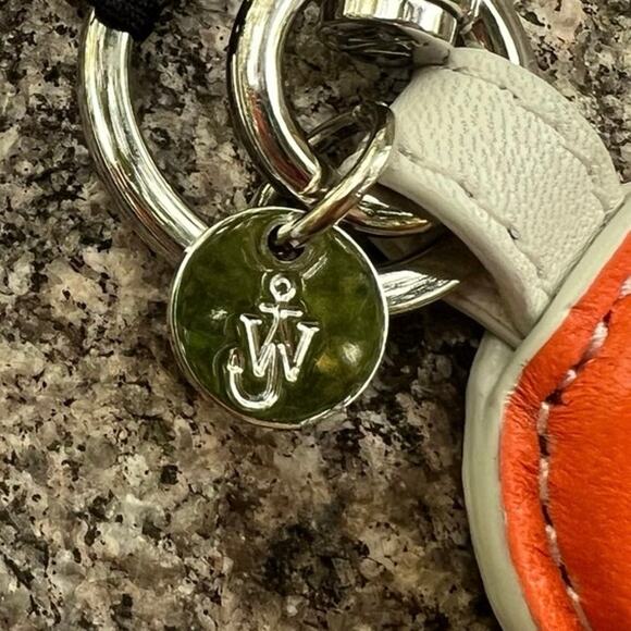JW ANDERSON - Lamb Leather Keyring or Bag Charm WITH DUSTBAG - Picture 8 of 12